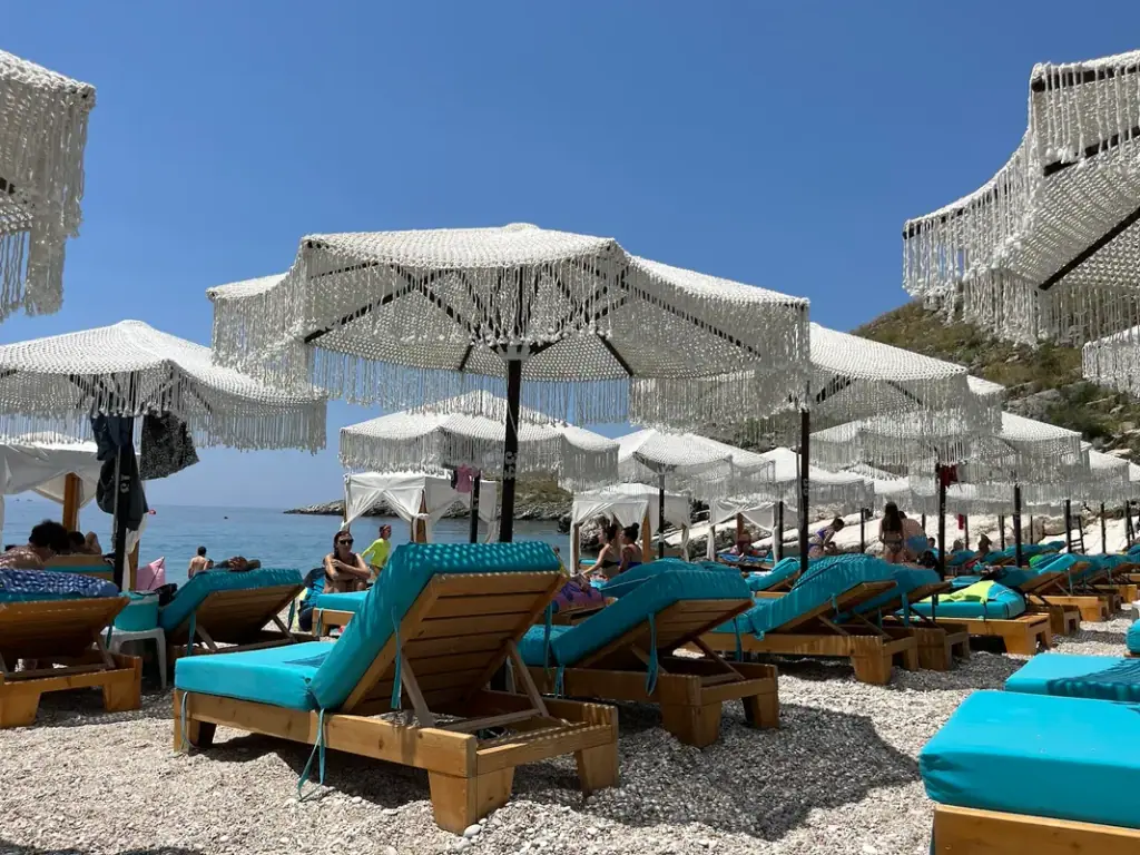 Mumbas Beach Club in Himara, Albania