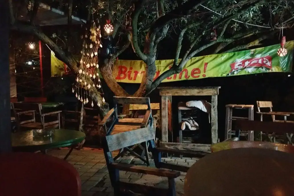 Red Indian Rock Cafe, photo 4