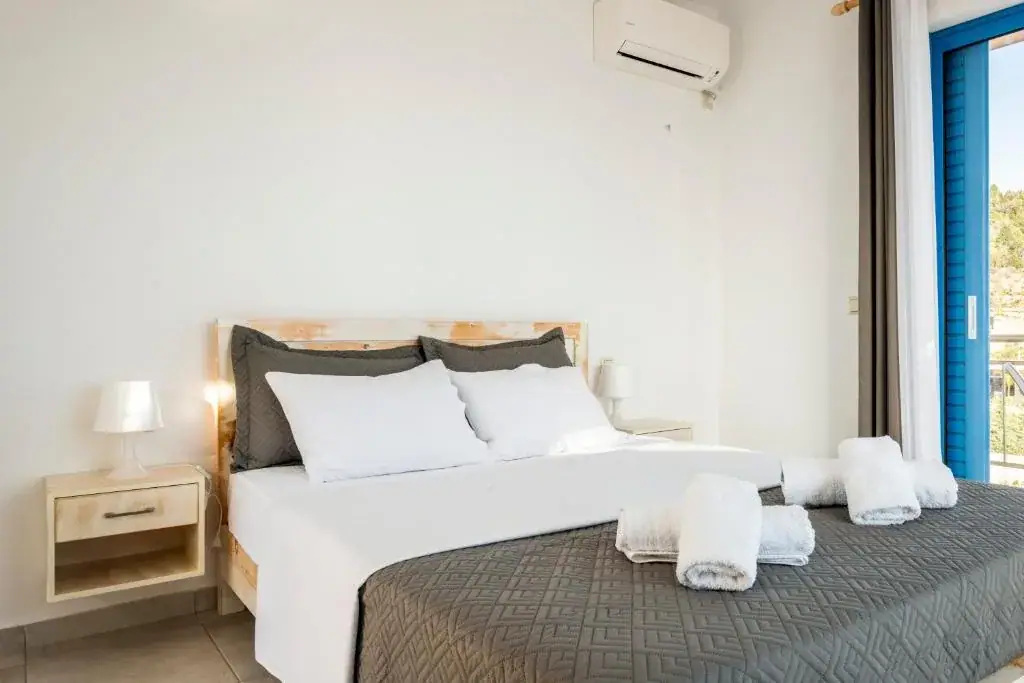 Deluxe Double Room at Blue Horizon