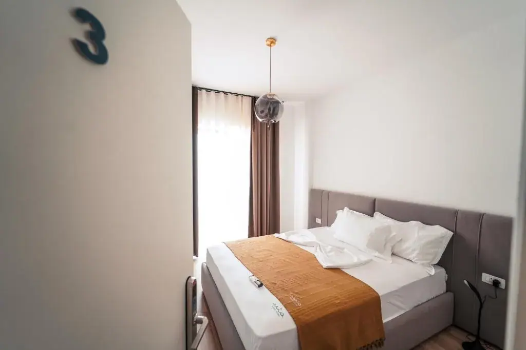 Deluxe Double Room with Balcony and Sea View at Mia Marine Rooms