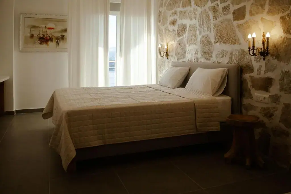 Deluxe Double Room with Balcony and Sea View at Sunset Serenity
