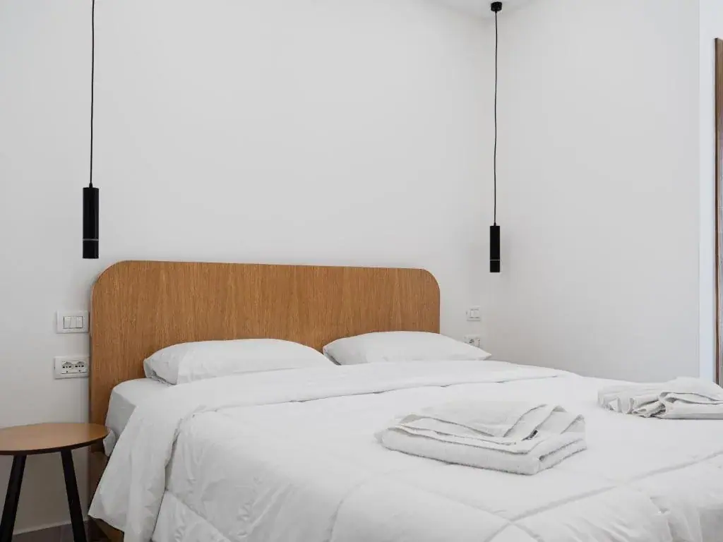 Double Room with Balcony at Vourtaréa Guesthouse