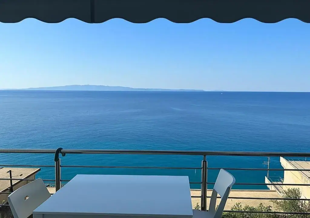 Blue Sea Apartments — view 3