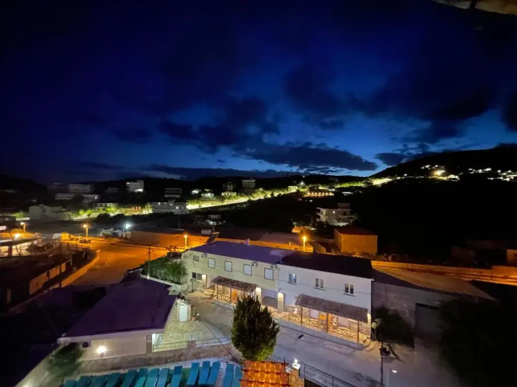Jona Rooms — view 3