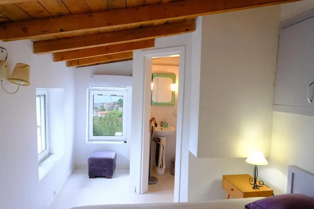 Les Villas de Qeparo — view 5