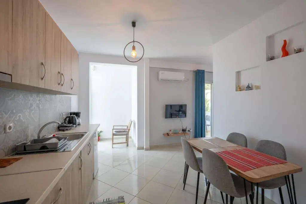 Mediterranean Apartments — view 3