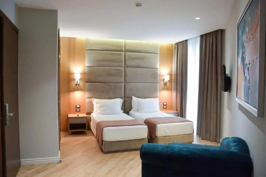 Sea View Hotel — view 4