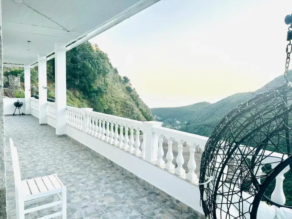 SWEET HOME in Himara, Albania