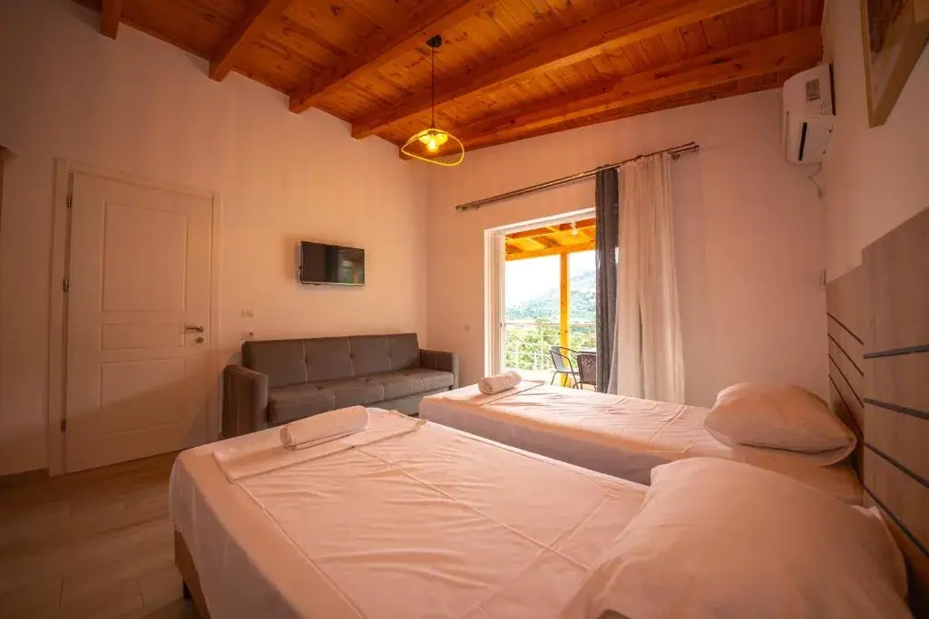 Villa Rondo — view 5