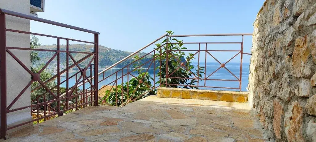 Villa Tato: Horizon Haven with Panoramic Sea Views in Himara, Albania