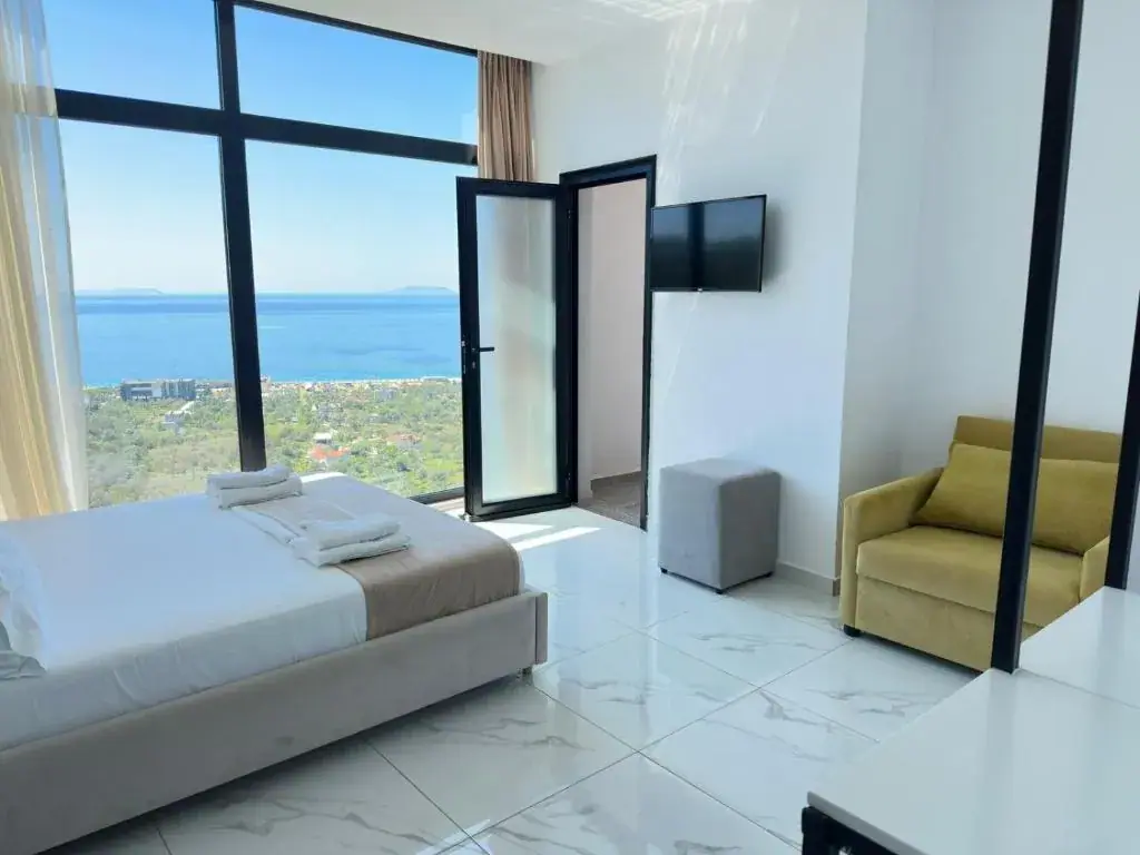 Wait 'n Sea — view 3