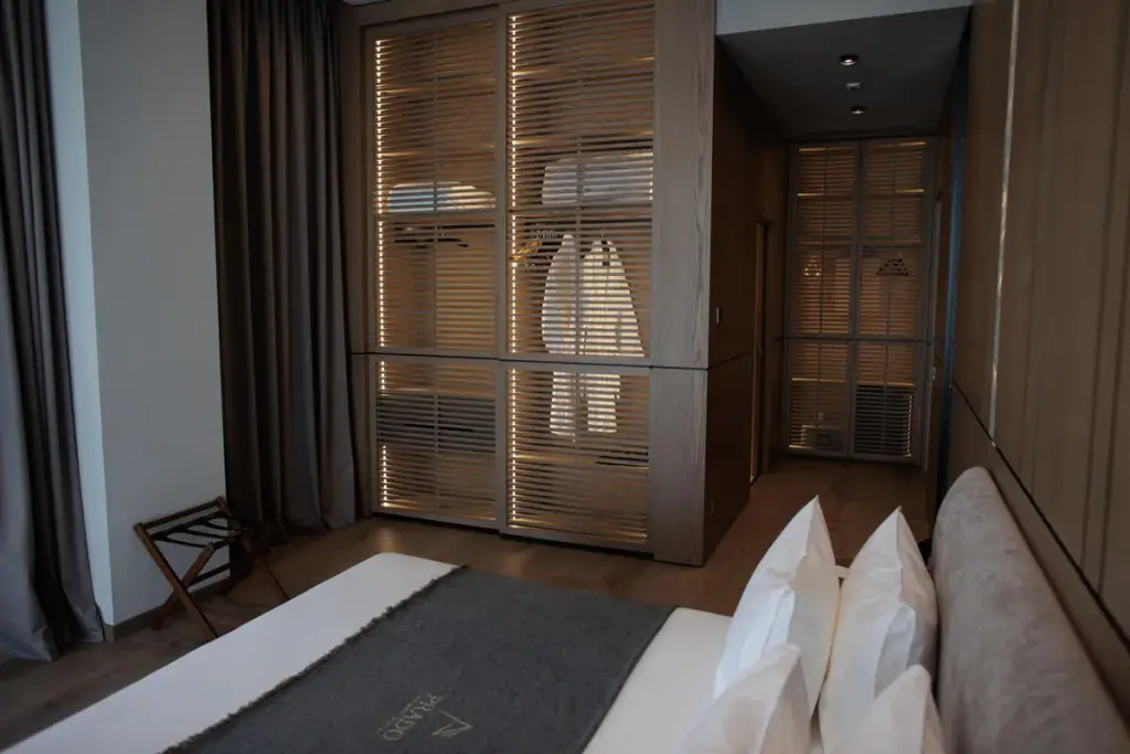 Prado Luxury Hotel — view 5