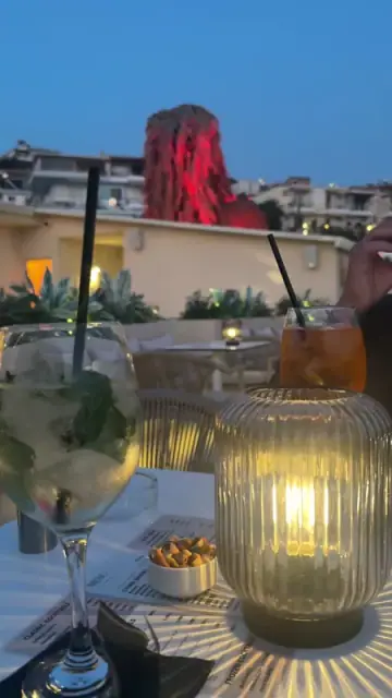 Thèa Rooftop Bar, photo 5