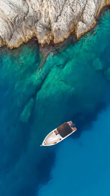 Himara Golden Boat Tours boat tour on the Albanian Riviera