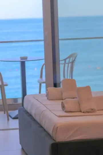 Deluxe Double Room with Sea View at Emily's Hotel