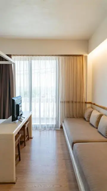 Alex & Sofi Hotel — view 4