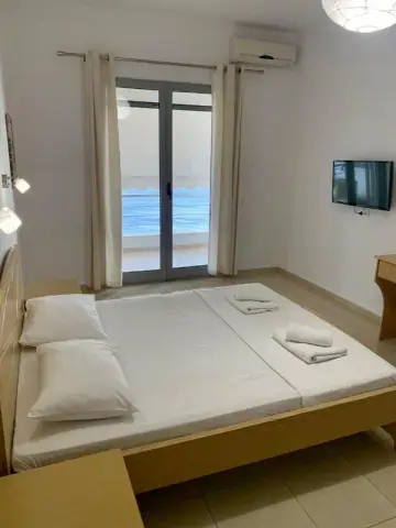 Blue Sea Apartments — view 4