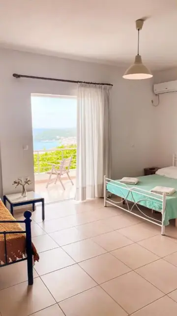 Eléa Guesthouse Himara — view 4