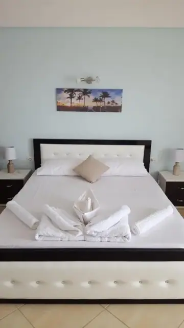 Ria Mare — view 5