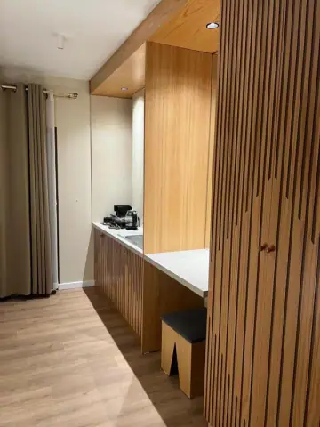 The Poet's House — view 2