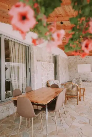 Vila Milo — view 5