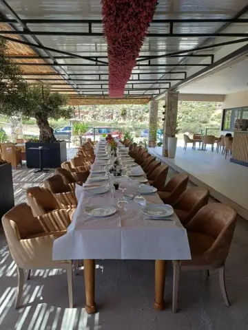 Villa Porta Qeparo — view 2