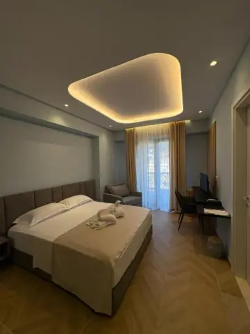 Ferdinand Residence — view 4