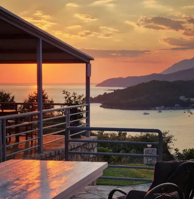 Belvedere Hotel & Suites — view 2