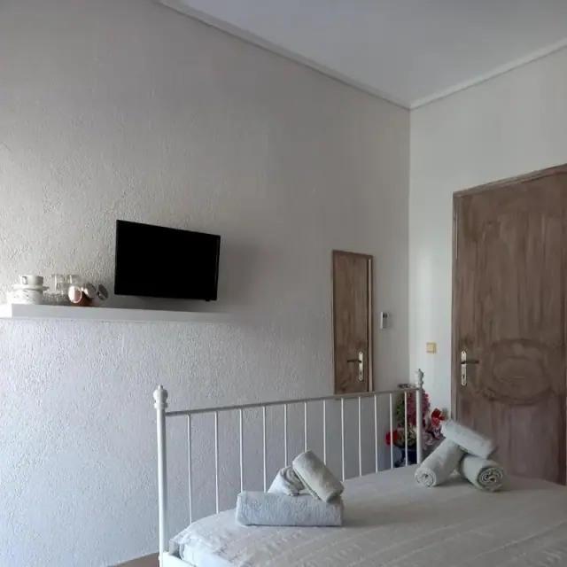 WHITE STUDIOS in Himara, Albania